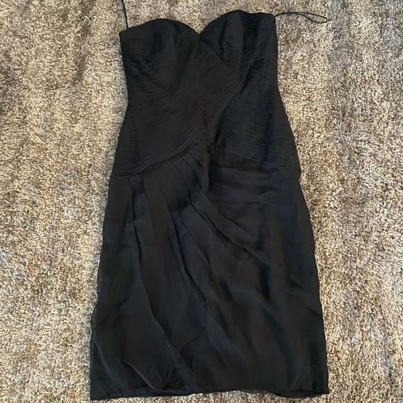 Black cocktail dress - Picture 1 of 5